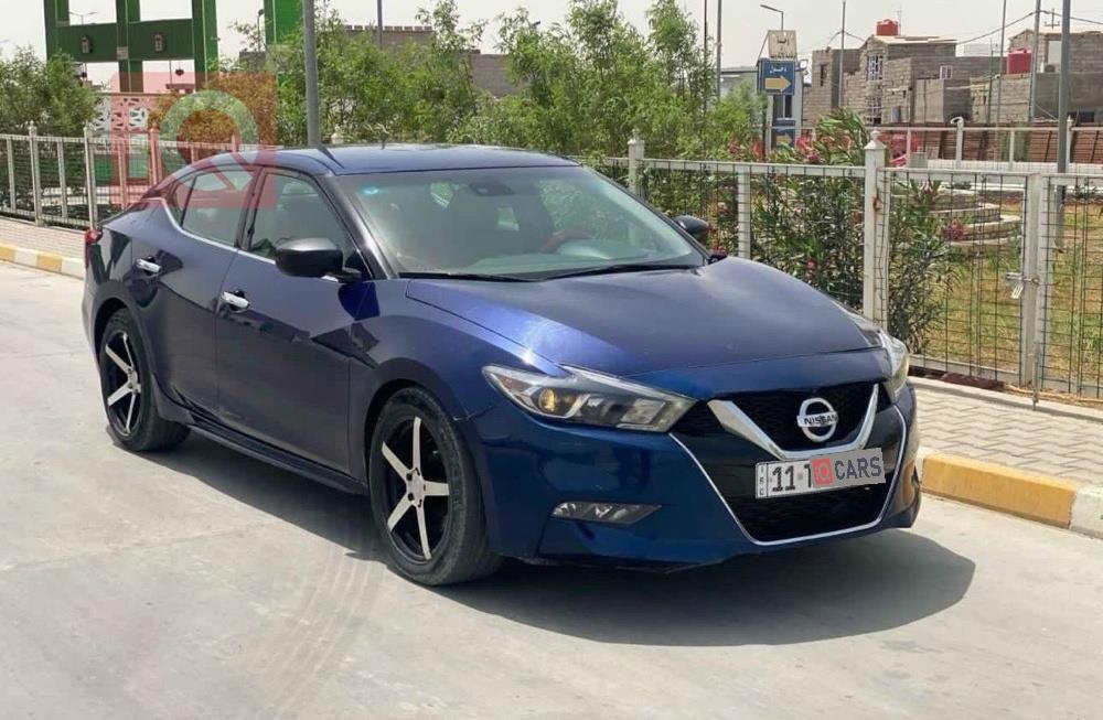 Nissan Maxima